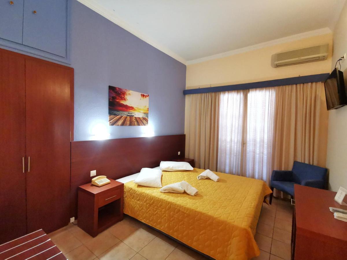 Отель Possidon Agia Marina  Экстерьер фото