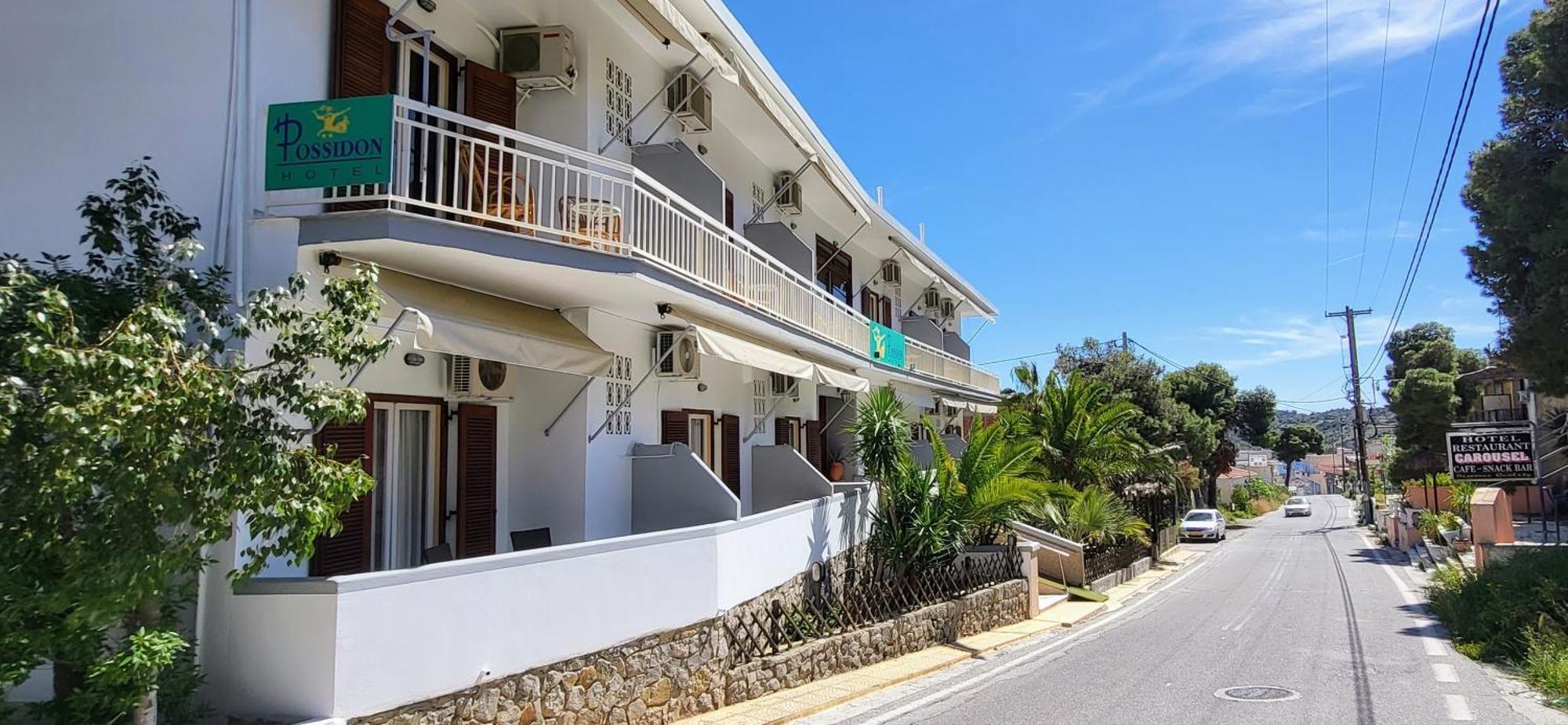 Отель Possidon Agia Marina  Экстерьер фото